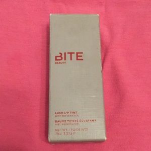 Bite Beauty LUSH LIP TIMT IN 🍒